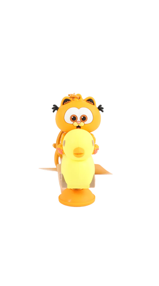 مُعلّقة مفاتيح Garfield على شكل رُكوب دجاجة